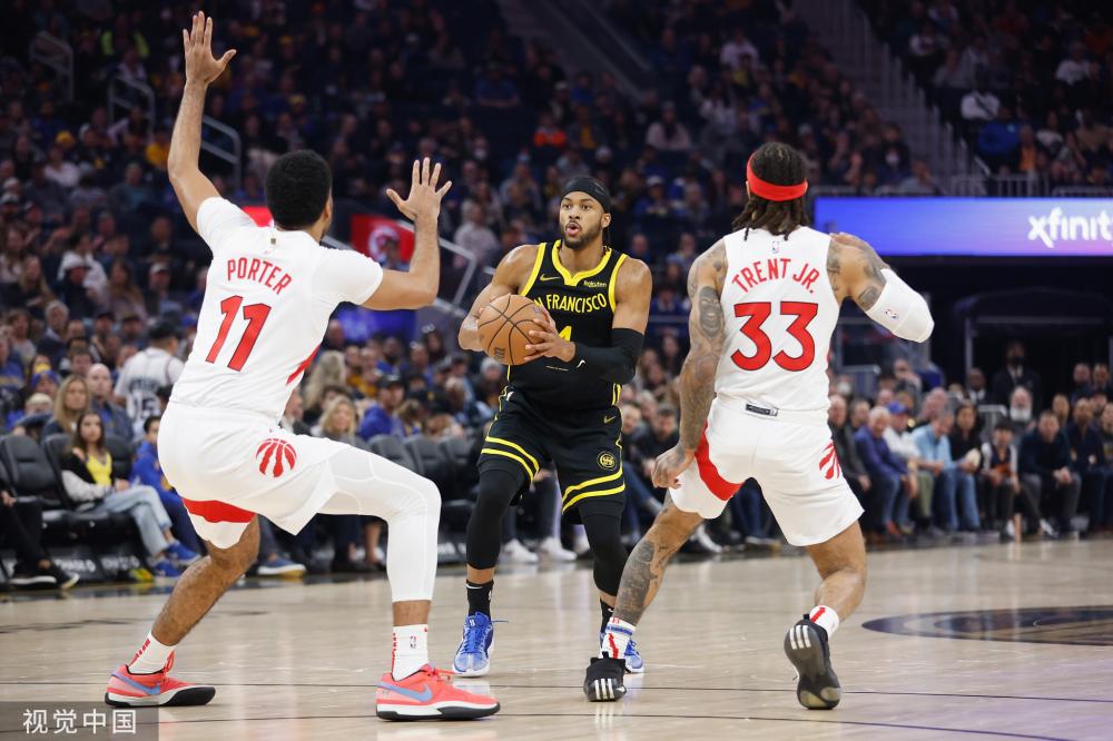 球迷们的热 球迷们的热