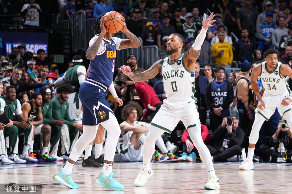 精准的发球 精准的发球